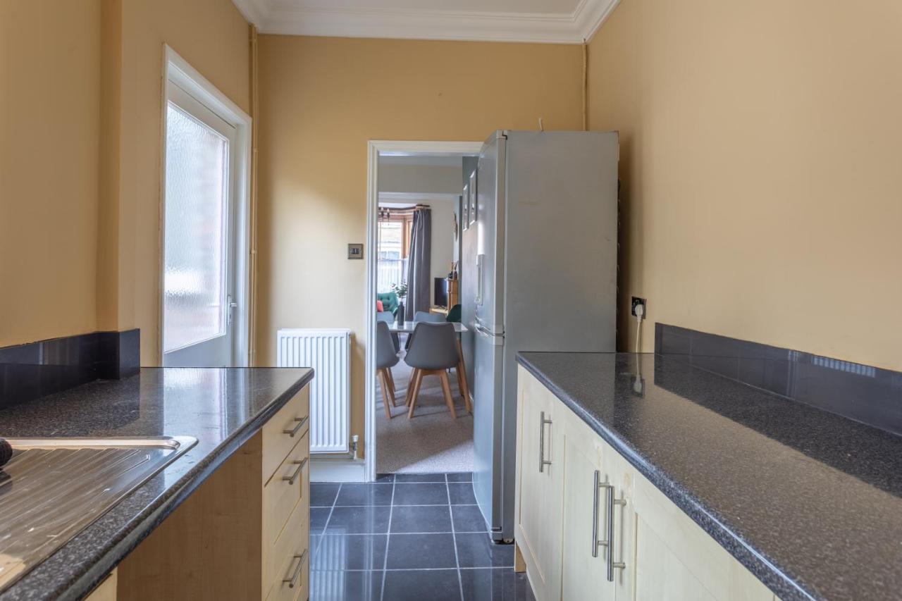 Milton Stays - Cosy 2 Bed House, 15 Min Walk To York City Center, For Up To 6 - With Period Features, Fireplace, Superfast Wi-Fi, Private Garden, Free On Street Parking Exterior foto