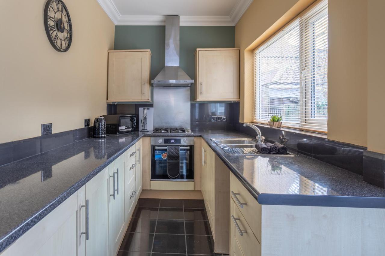 Milton Stays - Cosy 2 Bed House, 15 Min Walk To York City Center, For Up To 6 - With Period Features, Fireplace, Superfast Wi-Fi, Private Garden, Free On Street Parking Exterior foto