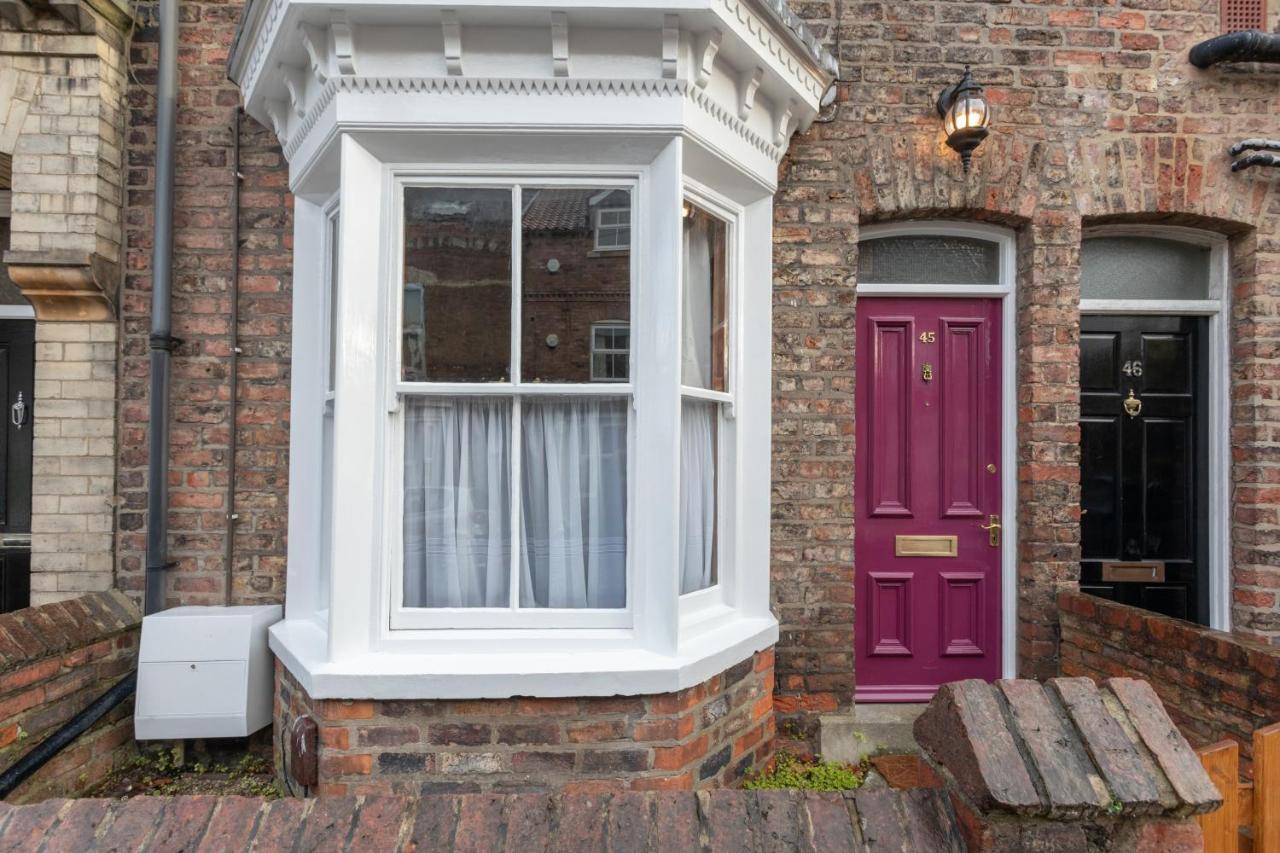 Milton Stays - Cosy 2 Bed House, 15 Min Walk To York City Center, For Up To 6 - With Period Features, Fireplace, Superfast Wi-Fi, Private Garden, Free On Street Parking Exterior foto